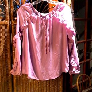 Closetrix size S blouse in lavender